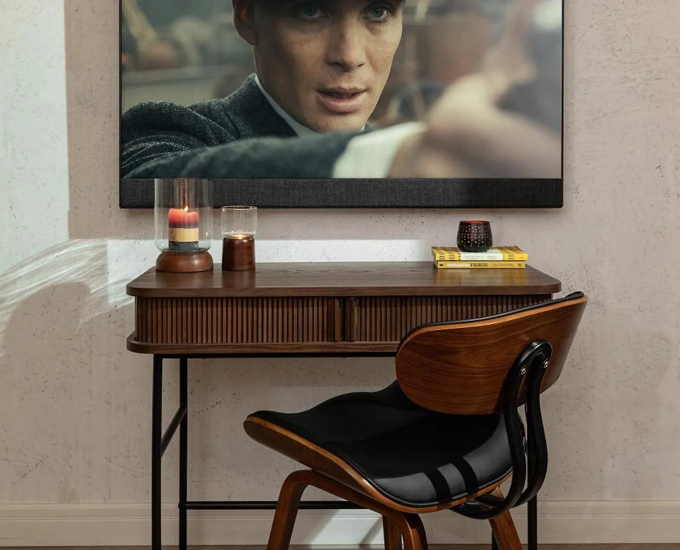 Qult - Peaky Blinders Appartement Boekarest